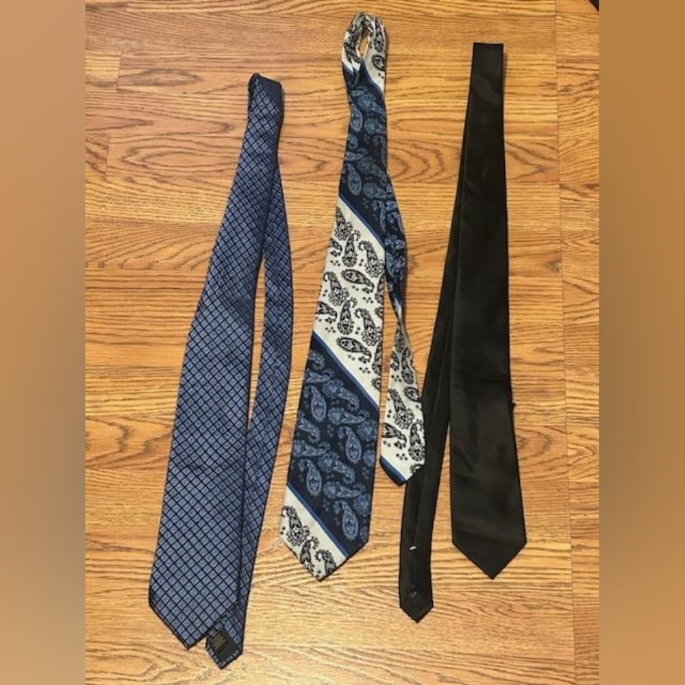 Different men's ties
